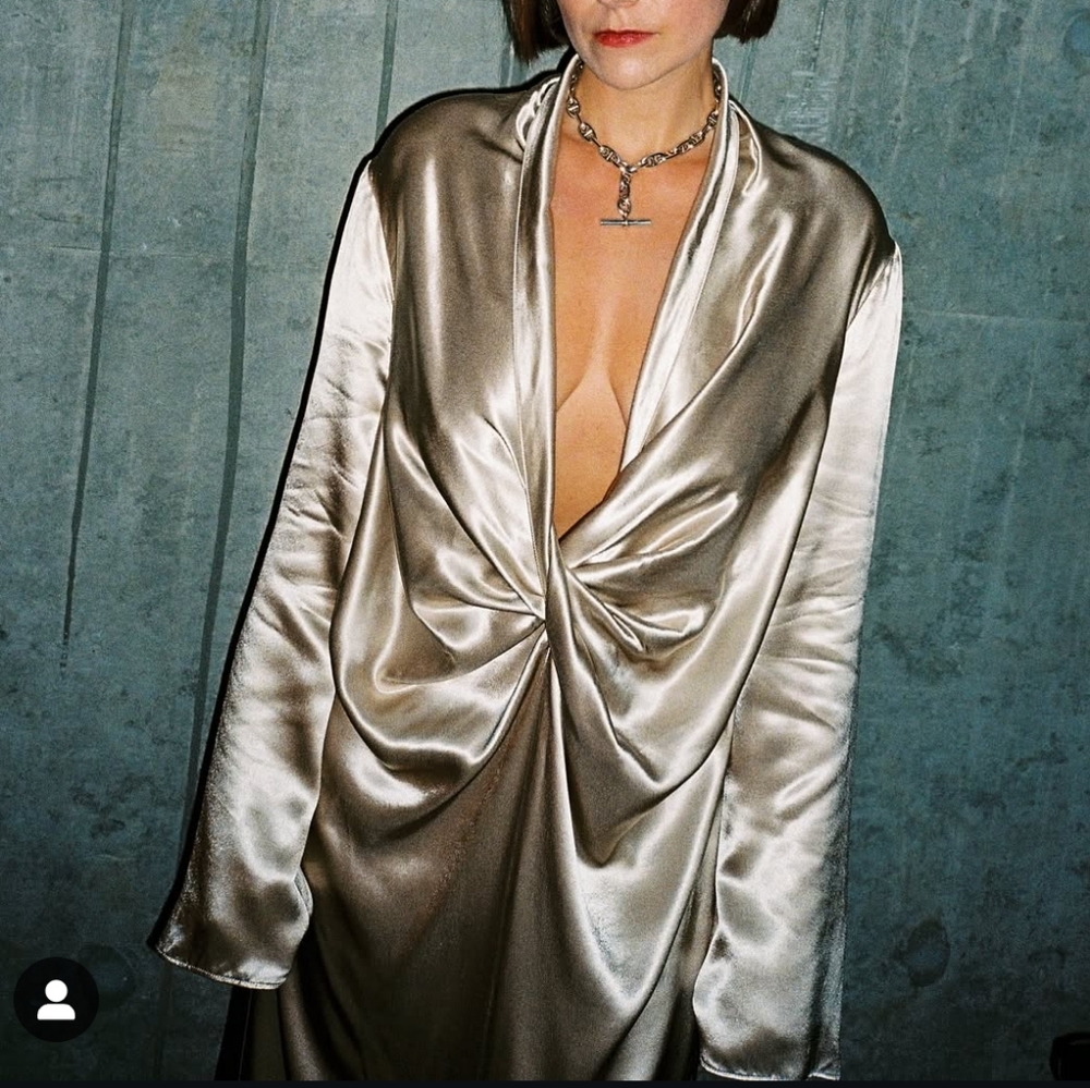 Interior The Reese Long Sleeve Satin Midi Dress Champagne Small Medium